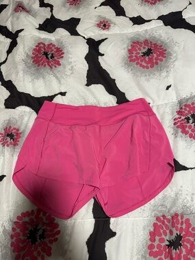 Lululemon Speed Up shorts